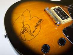 Joe Bonamassa signed guitar